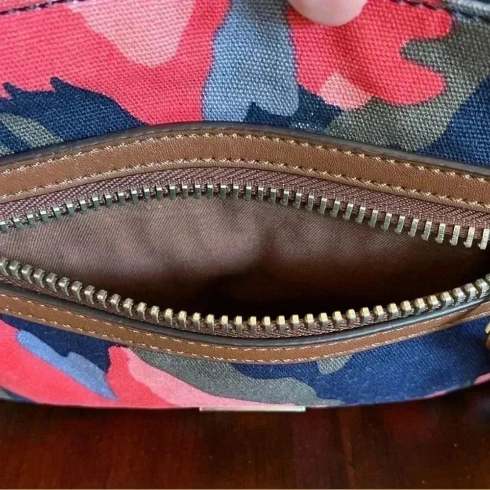 FOSSIL Women's Dawson Crossbody Bag Floral Canvas Camouflage Purse - Picture 4 of 14